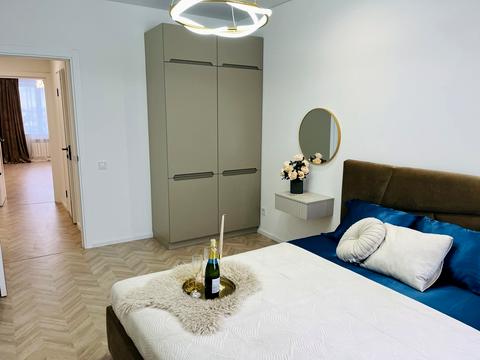 квартира за адресою Миколаївська вул., 4б