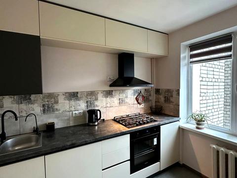 квартира за адресою Євгена Патона вул., 9