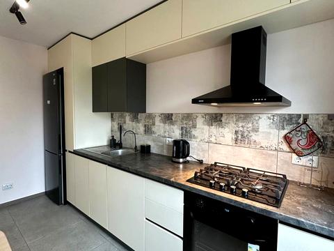 квартира за адресою Євгена Патона вул., 9