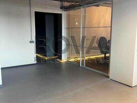 коммерческая по адресу Calle Dilova ул. (Димитрова), 2-Б