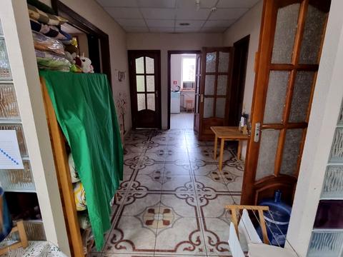 комерційна за адресою Лесі Українки вул., 19