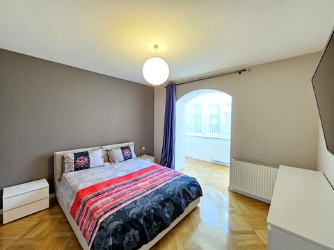 квартира по адресу Владимира Ивасюка ул., (Будинок)