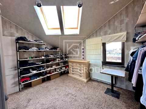 будинок за адресою Миру