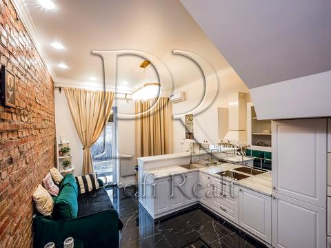 будинок за адресою Мелетія Смотрицького вул. (Пожарського), 16Б