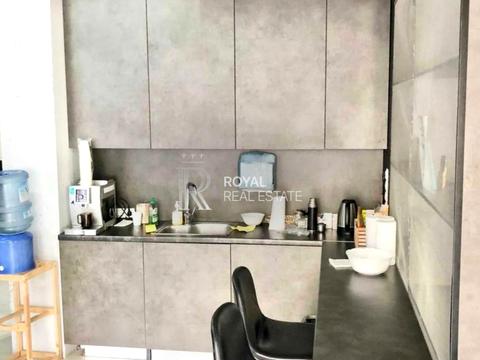 комерційна за адресою Воздвиженська вул., 51А