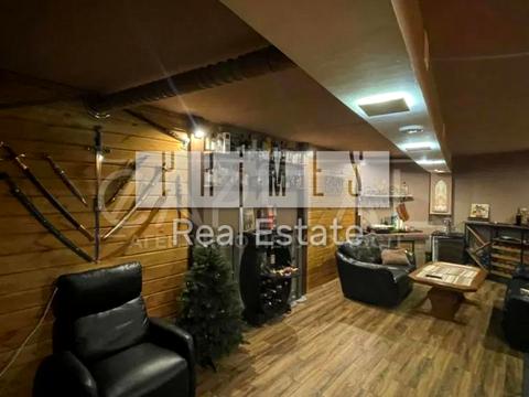 будинок за адресою 99-та Садова вул., 1