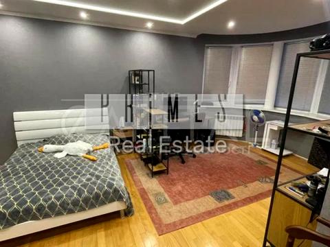 будинок за адресою 99-та Садова вул., 1