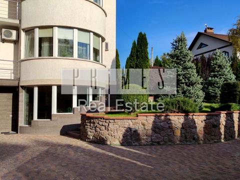 будинок за адресою 99-та Садова вул., 1