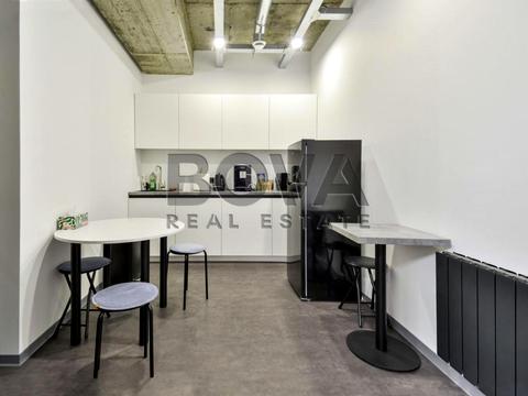 комерційна за адресою Саксаганського вул., 120