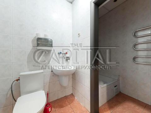 комерційна за адресою Київ, Антоновича вул. (Горького), 122