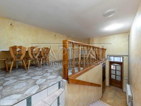 комерційна за адресою Київ, Антоновича вул. (Горького), 122