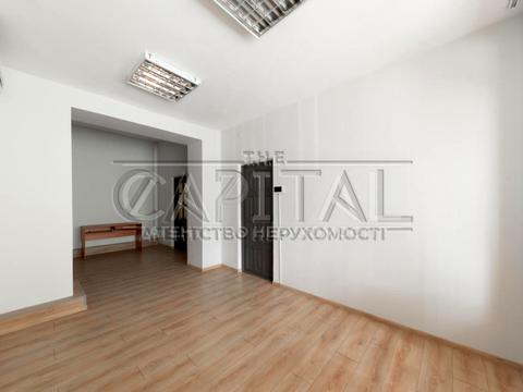 комерційна за адресою Київ, Антоновича вул. (Горького), 122