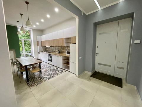 квартира за адресою Івана Франка вул., 55