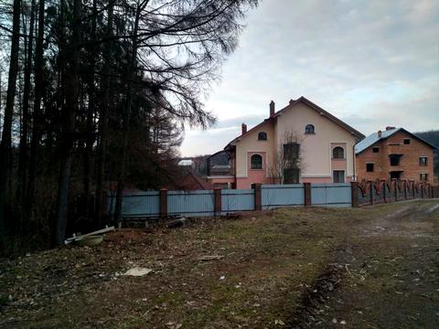 дом по адресу Центральна