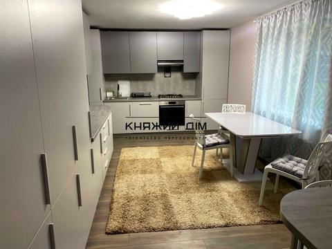 будинок за адресою Центральна вул.