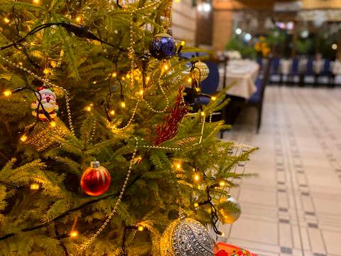 комерційна за адресою Соборна вул., 1-Л