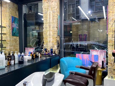 комерційна за адресою Велика Васильківська вул. (Червоноармійська), 18