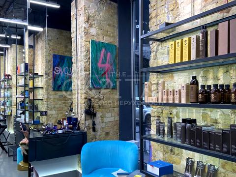 комерційна за адресою Велика Васильківська вул. (Червоноармійська), 18