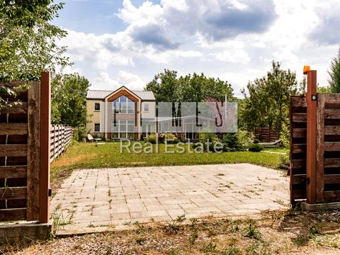 будинок за адресою Сонячна вул.