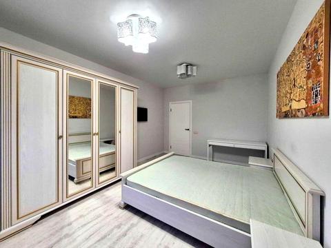 квартира за адресою Юнацька вул., 17