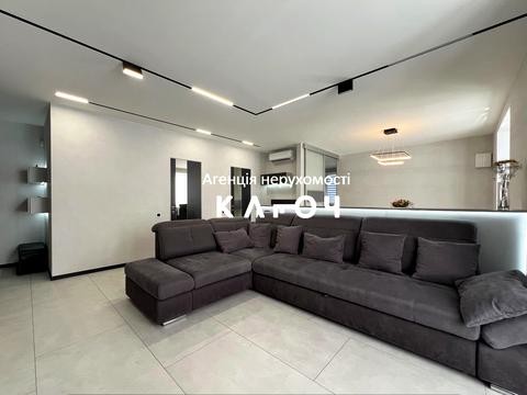 квартира по адресу Ивана Похитонова ул., 9