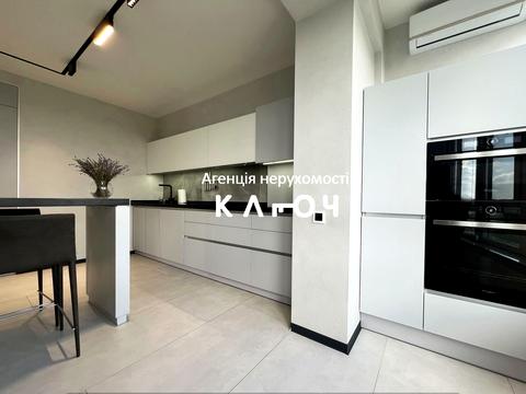 квартира по адресу Ивана Похитонова ул., 9