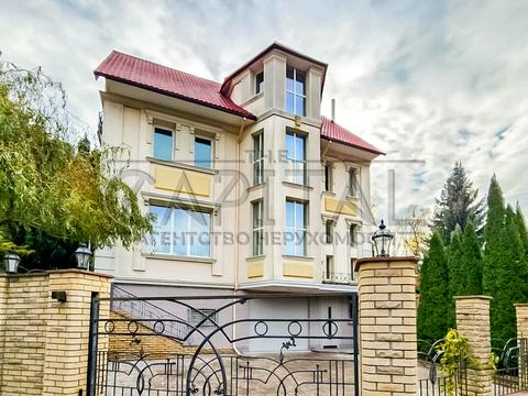 комерційна за адресою Ломаківська вул. (Мічуріна), 2