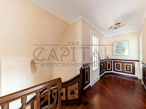 комерційна за адресою Ломаківська вул. (Мічуріна), 2