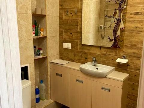 квартира за адресою Регенераторна вул., 4