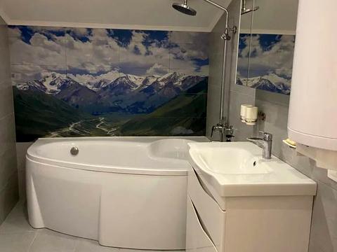 квартира за адресою Регенераторна вул., 4