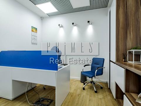 комерційна за адресою Михайла Грушевського вул., 9б