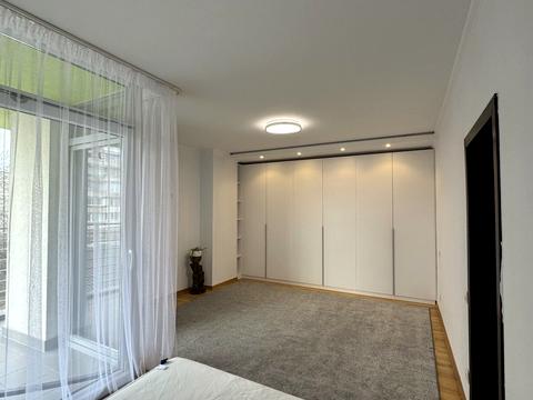 квартира по адресу Радость ул., 10а