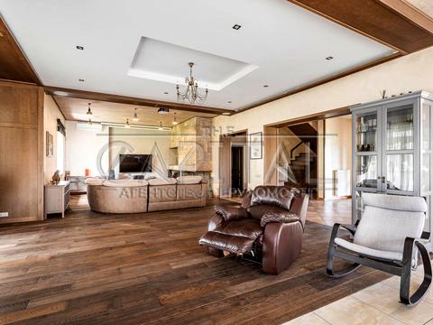 будинок за адресою Приозерна