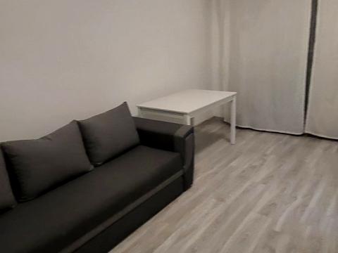 квартира за адресою Залізнична вул., 9