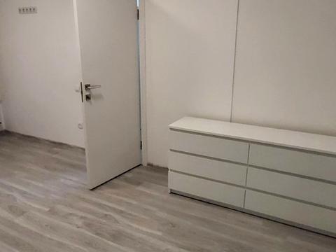 квартира за адресою Залізнична вул., 9