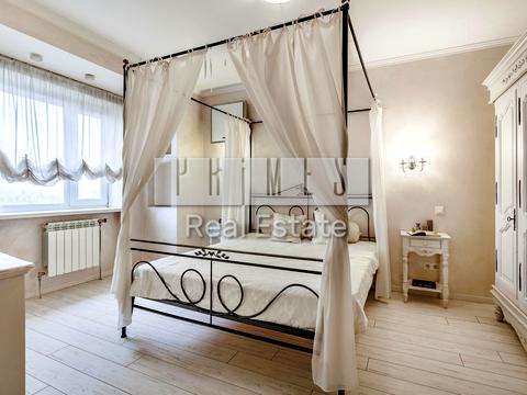 квартира за адресою Верховної Ради бульв., 14-Б