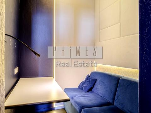 комерційна за адресою Кловський узвіз (Кловський), 7a