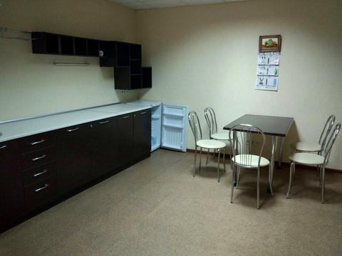 комерційна за адресою Харківське шосе, 19