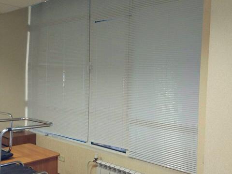 комерційна за адресою Харківське шосе, 19