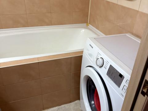 квартира за адресою Амосова вул. (Корчагінців), 7