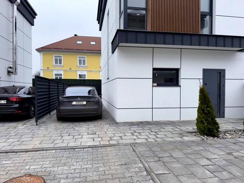 будинок за адресою Перемоги, 1