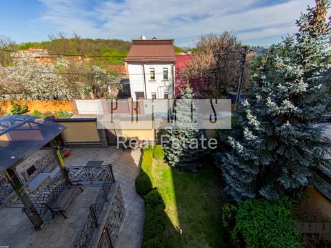 будинок за адресою Буслівська вул., 10