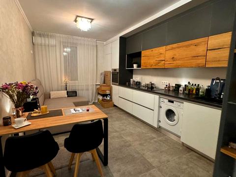 квартира по адресу Дмитриевская ул., 75