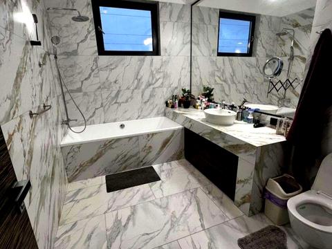 будинок за адресою Ділова вул. (Димитрова), 2-Б