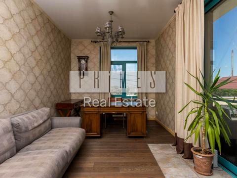 будинок за адресою Локомотивна вул., 40