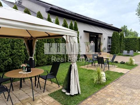 коммерческая по адресу Школьная ул., 6