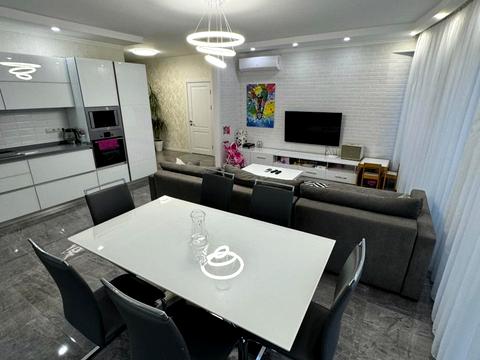 квартира за адресою Зарічна вул., 1-Г