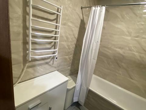 квартира за адресою Ревуцького вул., 54-Б