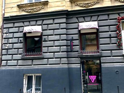 коммерческая по адресу Грушевского ул., 11