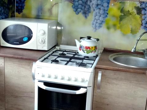 квартира за адресою Зодчих вул., 18